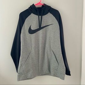 Men’s Nike Therma Hoodie